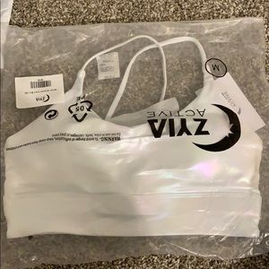 Zyia White Unicorn Luxe Bra